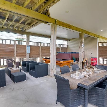 Galveston Escape With Entertainment Patio And Deck! Villa Buitenkant foto