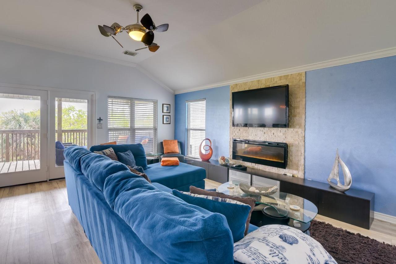 Galveston Escape With Entertainment Patio And Deck! Villa Buitenkant foto